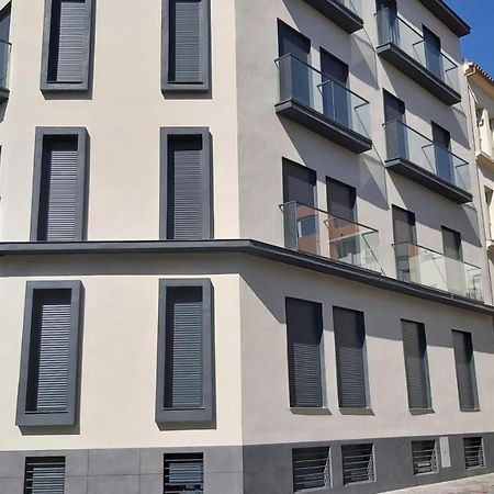 Апартаменти Del Parque Flats Urban Adults Luxury Малага Екстер'єр фото