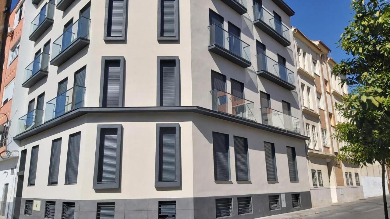 Апартаменти Del Parque Flats Urban Adults Luxury Малага Екстер'єр фото