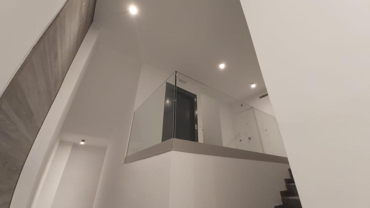 Апартаменти Del Parque Flats Urban Adults Luxury Малага Екстер'єр фото